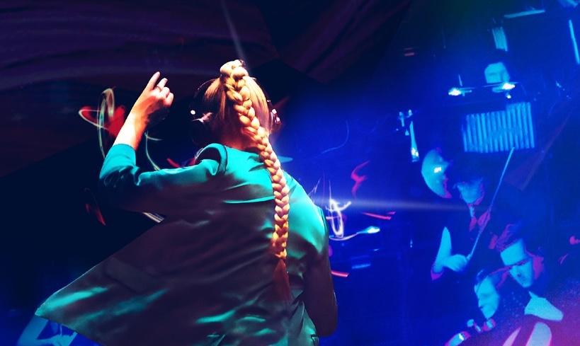 Synthony features the Royal Philharmonic giving the orchestral treatment to EDM hits