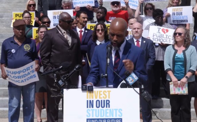 Florida teachers union, parents sue state over crumbling public school system starved by state vouchers